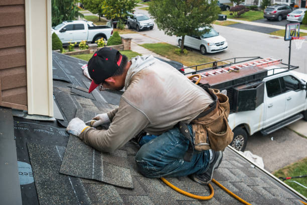 Professional Flat Roof Repair technician working in Plano, IL